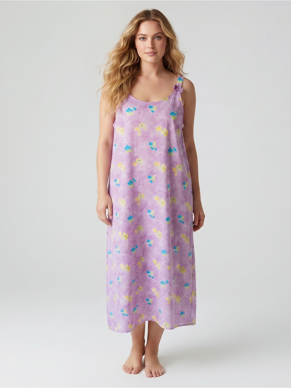 VINTAGE Floral Nightgown